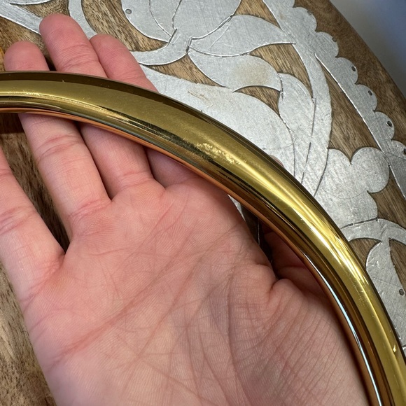 JACQUEMUS 
Le Bisou mousqueton LE RAPHIA
Carabiner strap shoulder bag. - Picture 7 of 7